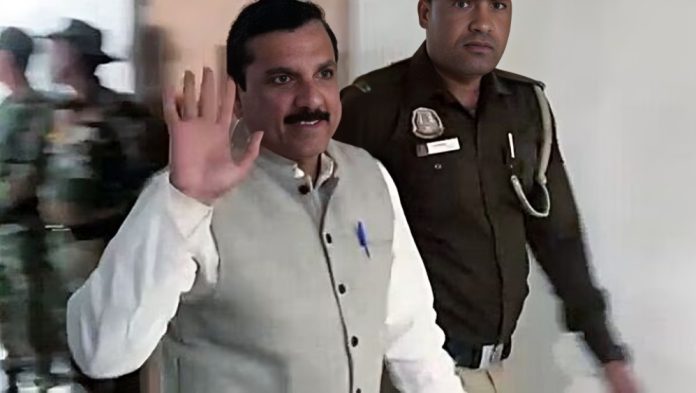 AAPના સંજય જામીન