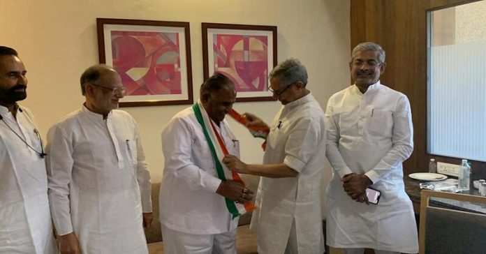 સોમા પટેલ કોંગ્રેસ વિવાદ