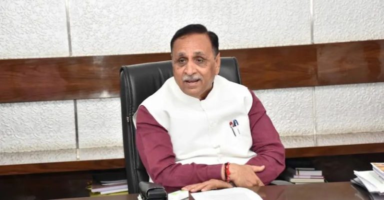 વિજય રૂપાણી ફેક ન્યૂઝ ફરિયાદ
