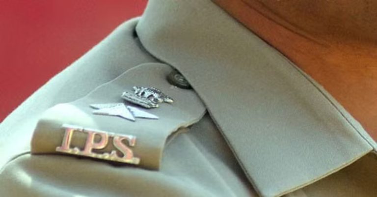 ગુજરાતમાં IPS અધિકારીઓની બદલીના