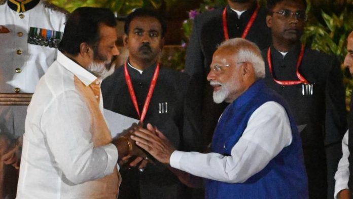 ભાજપ મીડિયાએ જૂઠ
