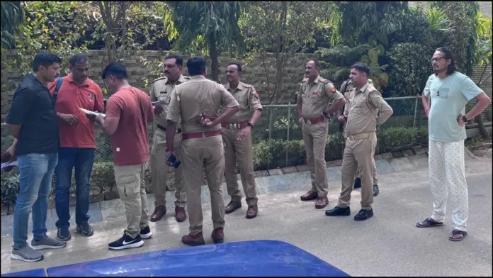 અજીત ભારતીના કર્ણાટક પોલીસ