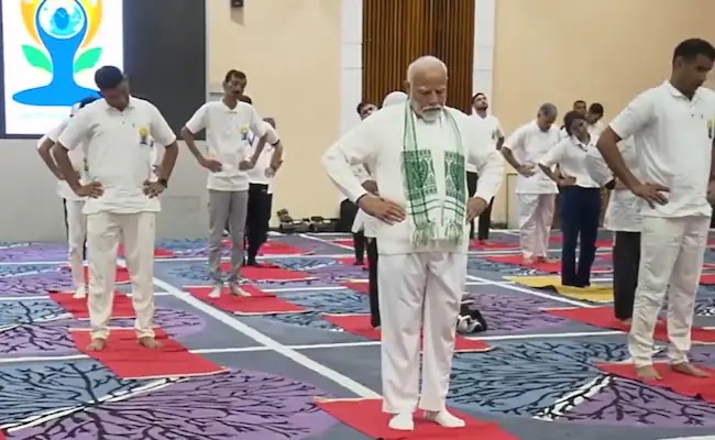 યોગ દિવસ શ્રીનગર મોદી