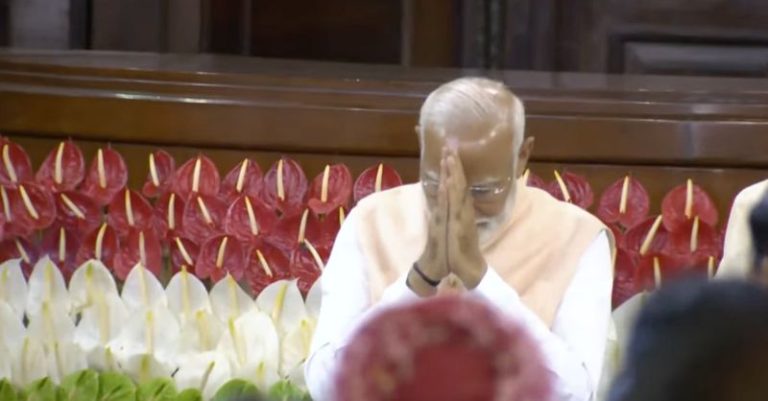 વડપ્રધાન મોદીને સાંસદીય નેતા