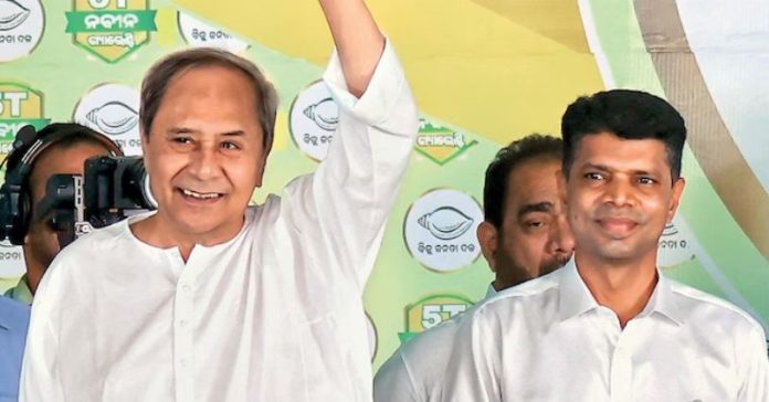 વીકે પાંડિયન સંન્યાસ
