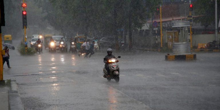 ગુજરાત ધોધમાર વરસાદ