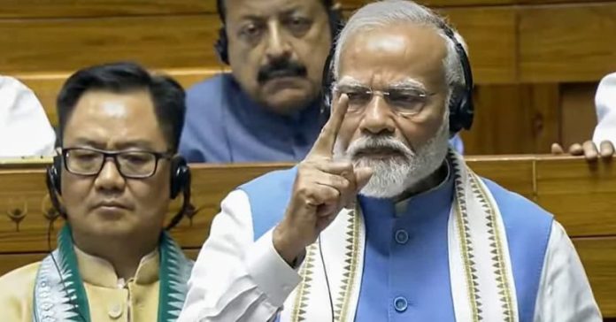 PM મોદી સંસદમાં કોંગ્રેસ ઇકોસિસ્ટમ