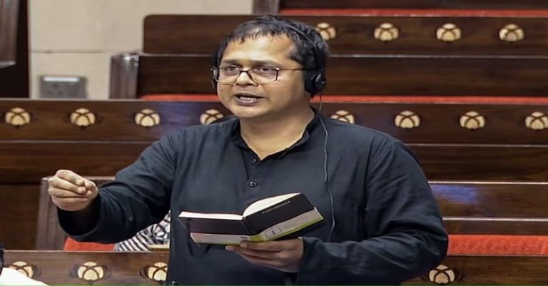 સાકેત મની લોન્ડરિંગના