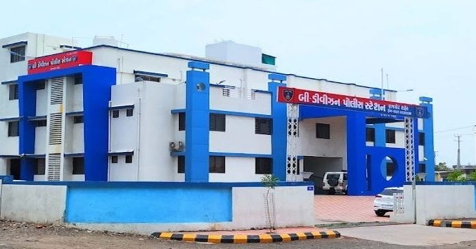 રાજકોટ હિંદુ જીવલેણ હુમલો