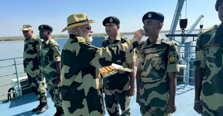 PM મોદીએ દિવાળી