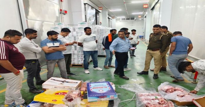 ગ્રેટર નોઇડામાં ગૌમાંસ