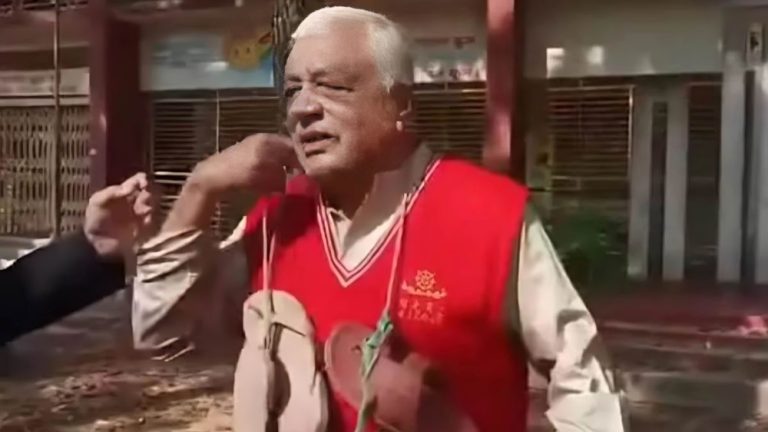 બાંગ્લાદેશમાં જૂતાની માળા