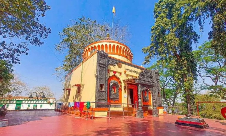 દુર્ગાડી કિલ્લો મહારાષ્ટ્ર મંદિર