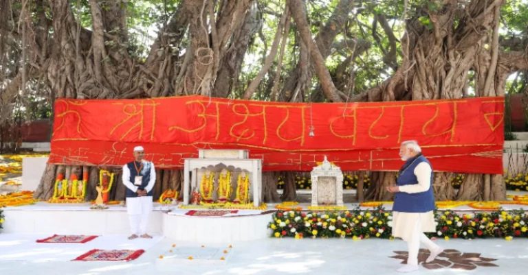 પ્રયાગરાજ મહાકુંભમાં અક્ષયવટના