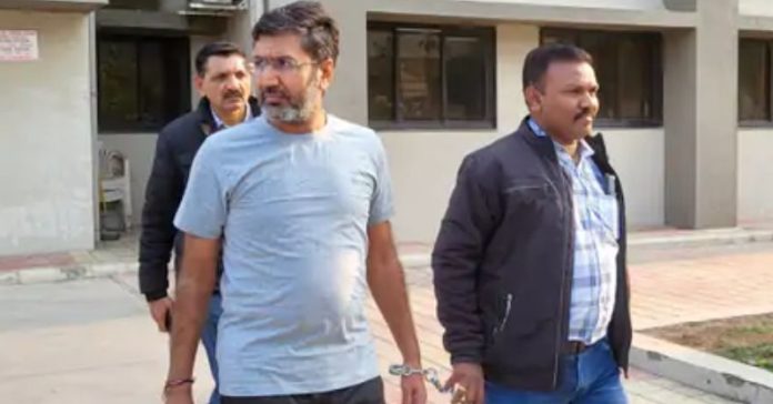 મહેશ ચાર્જશિટ