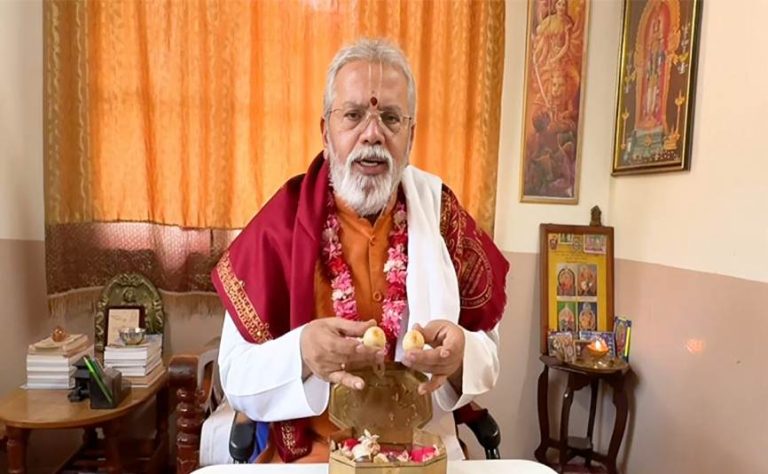 સોમનાથ પ્રાચીન શિવલિંગના ટુકડાઓ