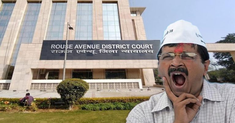 અરવિંદ AAP FIR હોર્ડિંગ્સ
