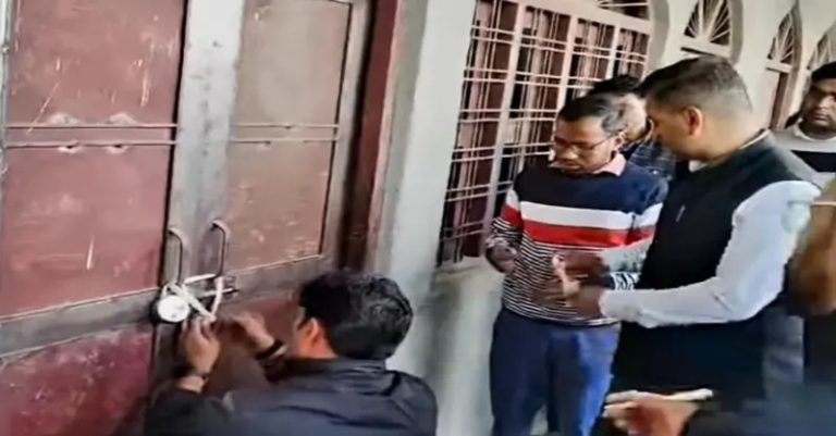 દહેરાદૂનમાં મદરેસા સીલ