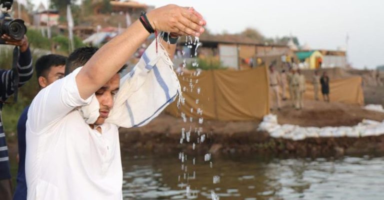 હર્ષ સંઘવીએ નર્મદાની પરિક્રમા