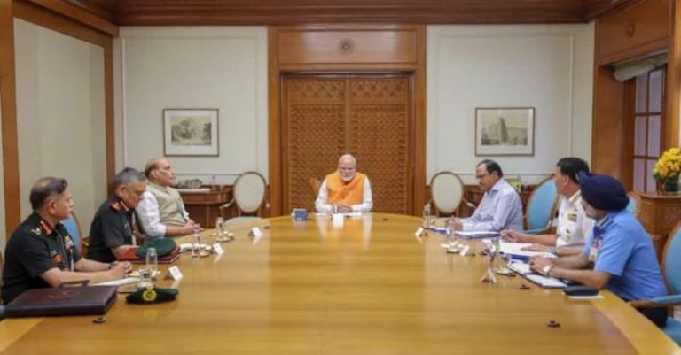 ઑપરેશન સિંદૂરને મહિનો પાકિસ્તાની જેટ