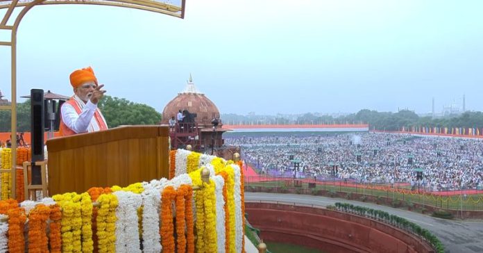 મોદી લાલ કિલ્લા ઓપરેશન સિંદૂર